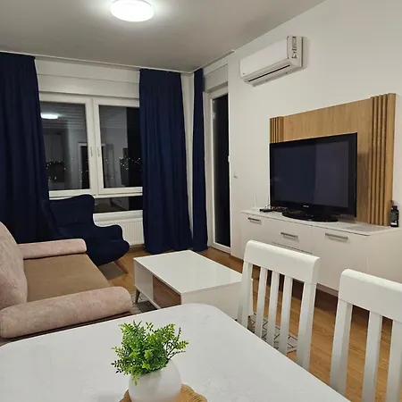 Apartment Dora